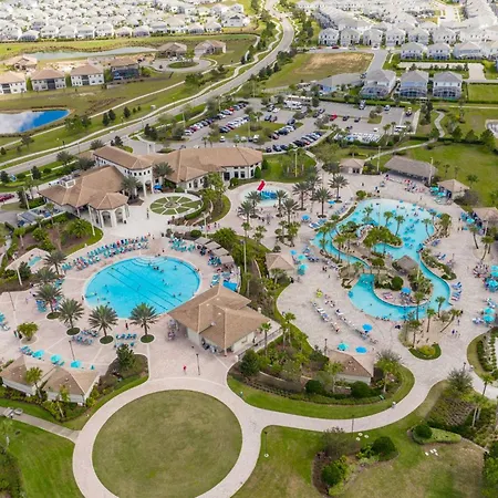 Upstay - Championsgate Home W Hot Tub-Pool-Cinema